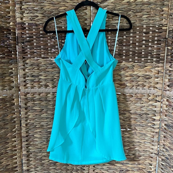 TOBI Chiffon Wrap Dress - Picture 3 of 6